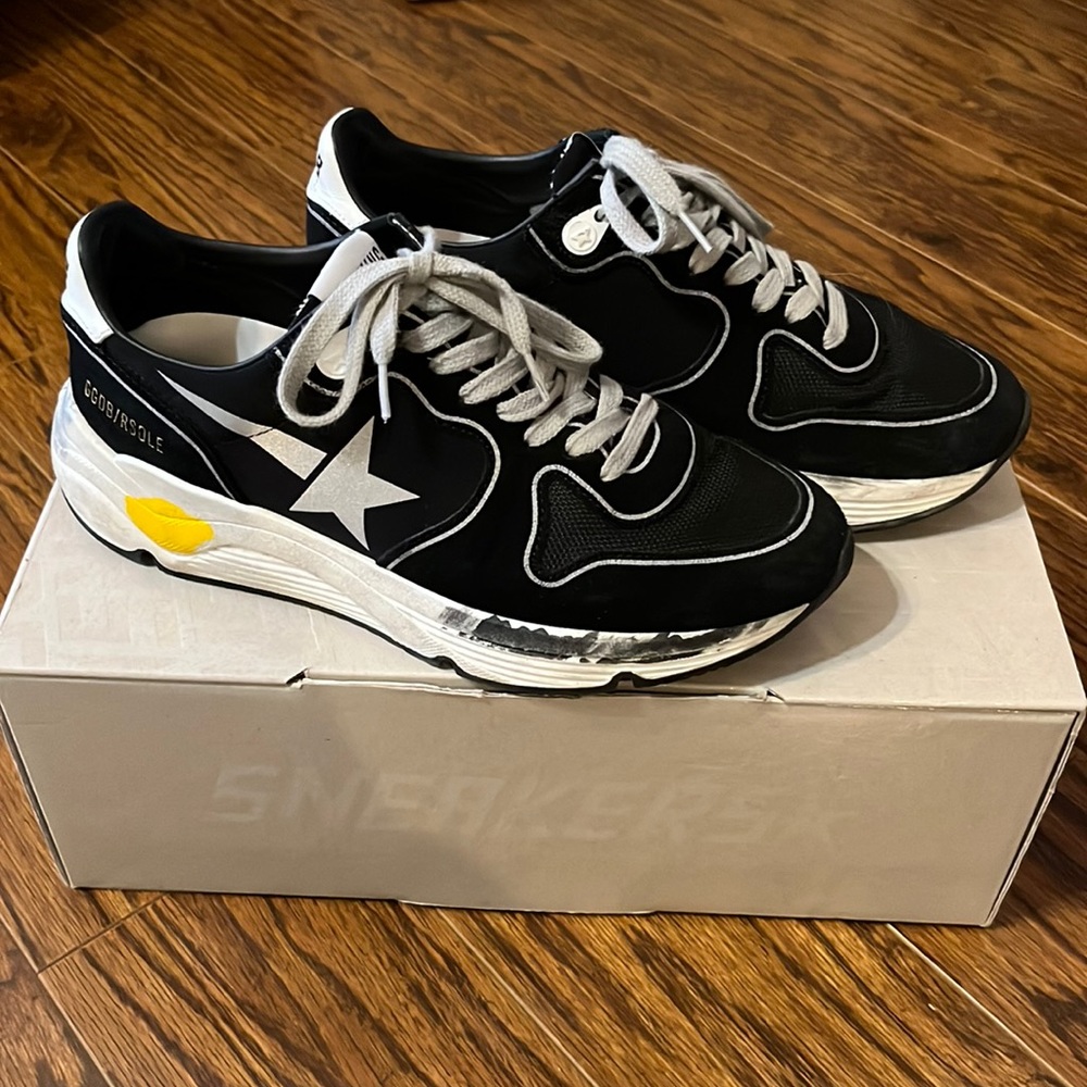 Golden Goose Running Sole